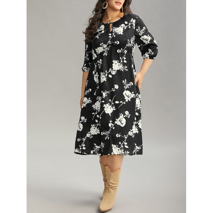 Elegant floral patchwork plus-size women's dress